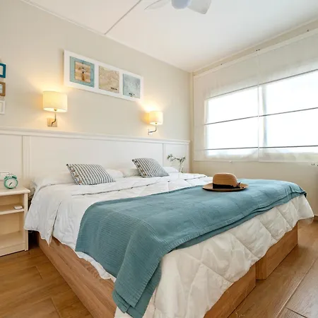 A 300m Playa,portaventura, Parking, Piscina,wi-fi Appartement *