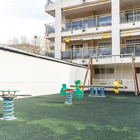 Salou - Fast Wifi -Near Beach- Remote Work Σαλού
