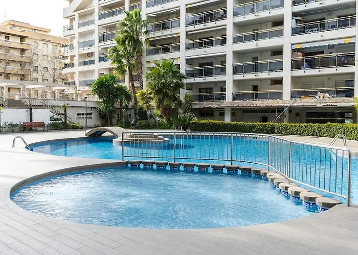 Cozy & Chic - Relax - & Pool - Portaventura Apartment